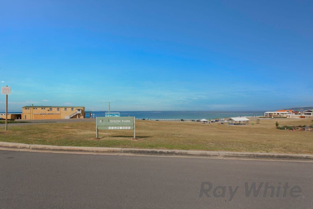 15 Livingstone Street, MEREWETHER NSW 2291, Merewether - Thumbnail 2