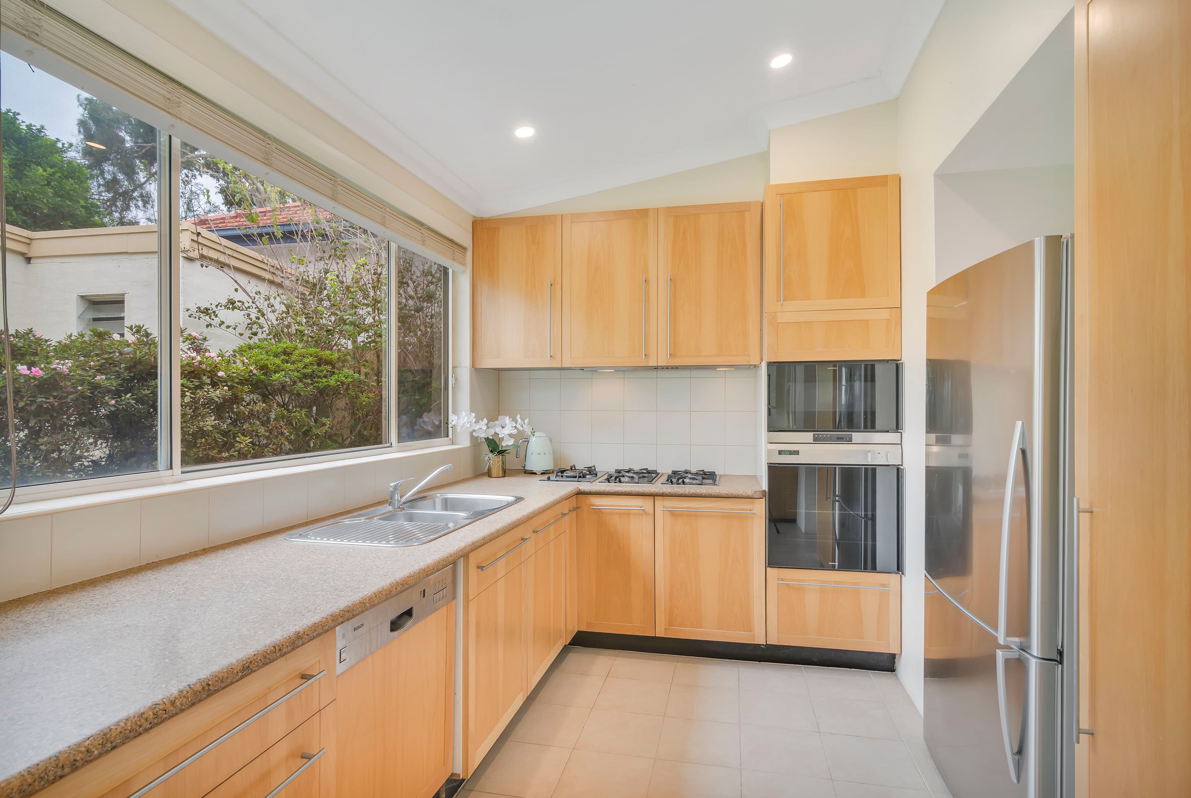203/4 Littlewood Street, Hampton, Hampton - Thumbnail 6