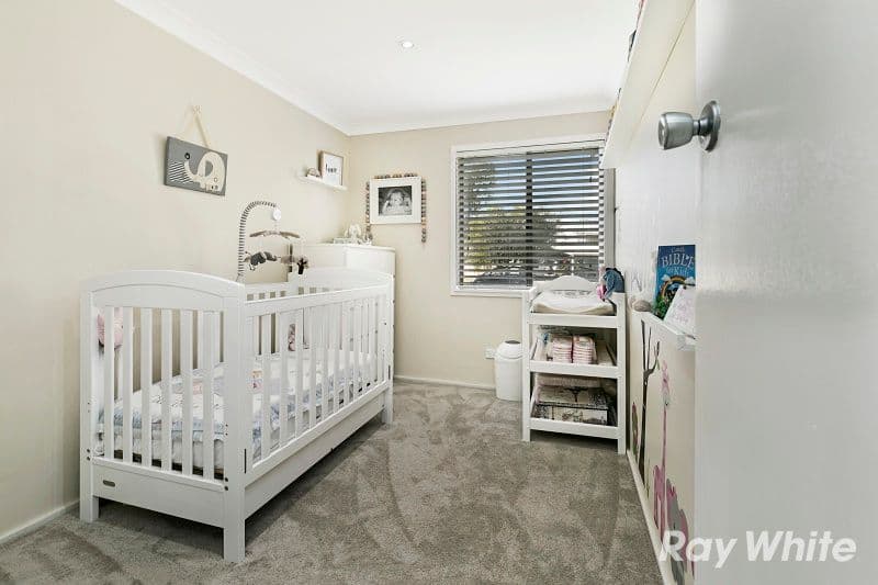 10 Mirreen Avenue, Davistown - Thumbnail 6