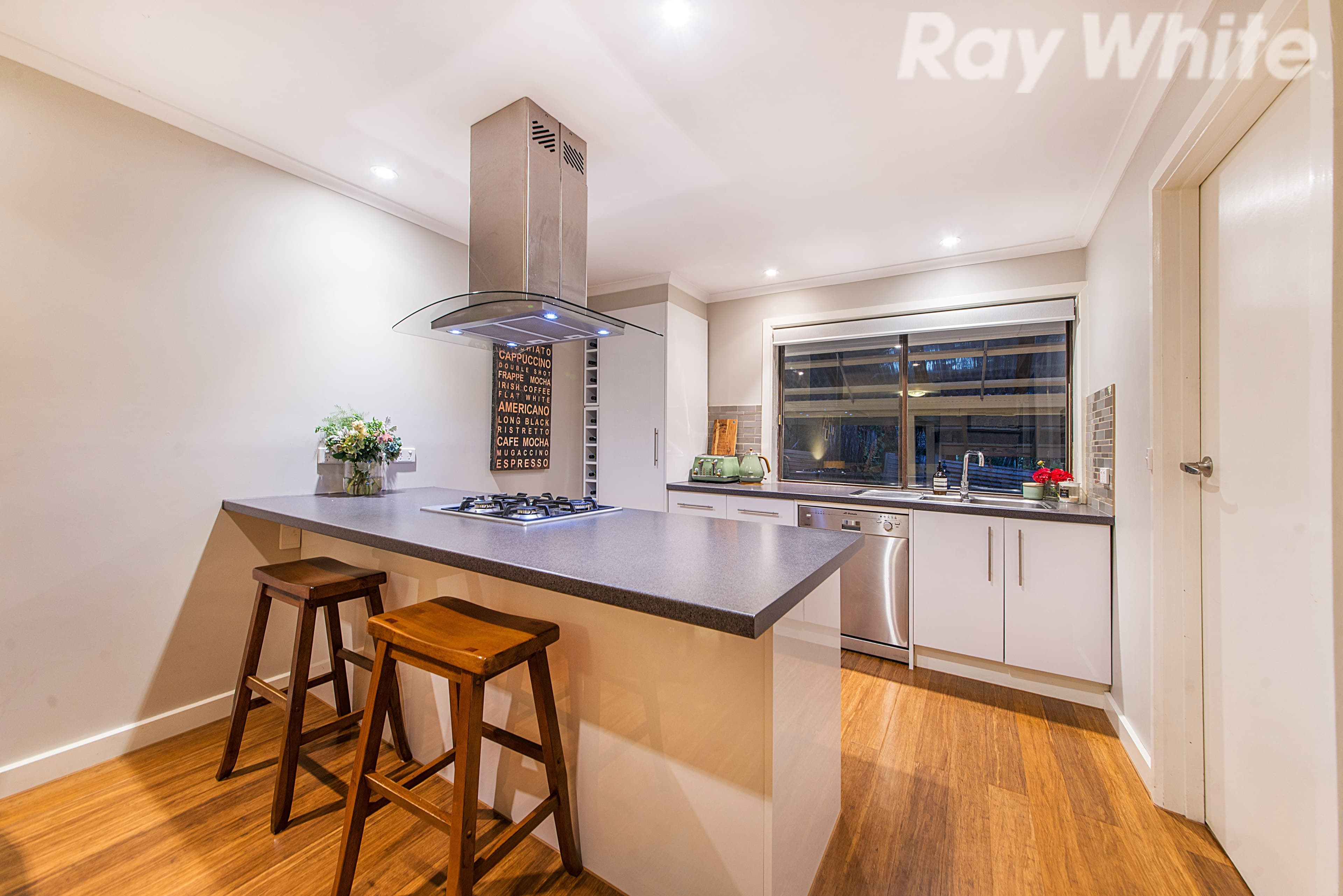 7 Churchill Road, Croydon VIC 3136, Croydon - Thumbnail 4