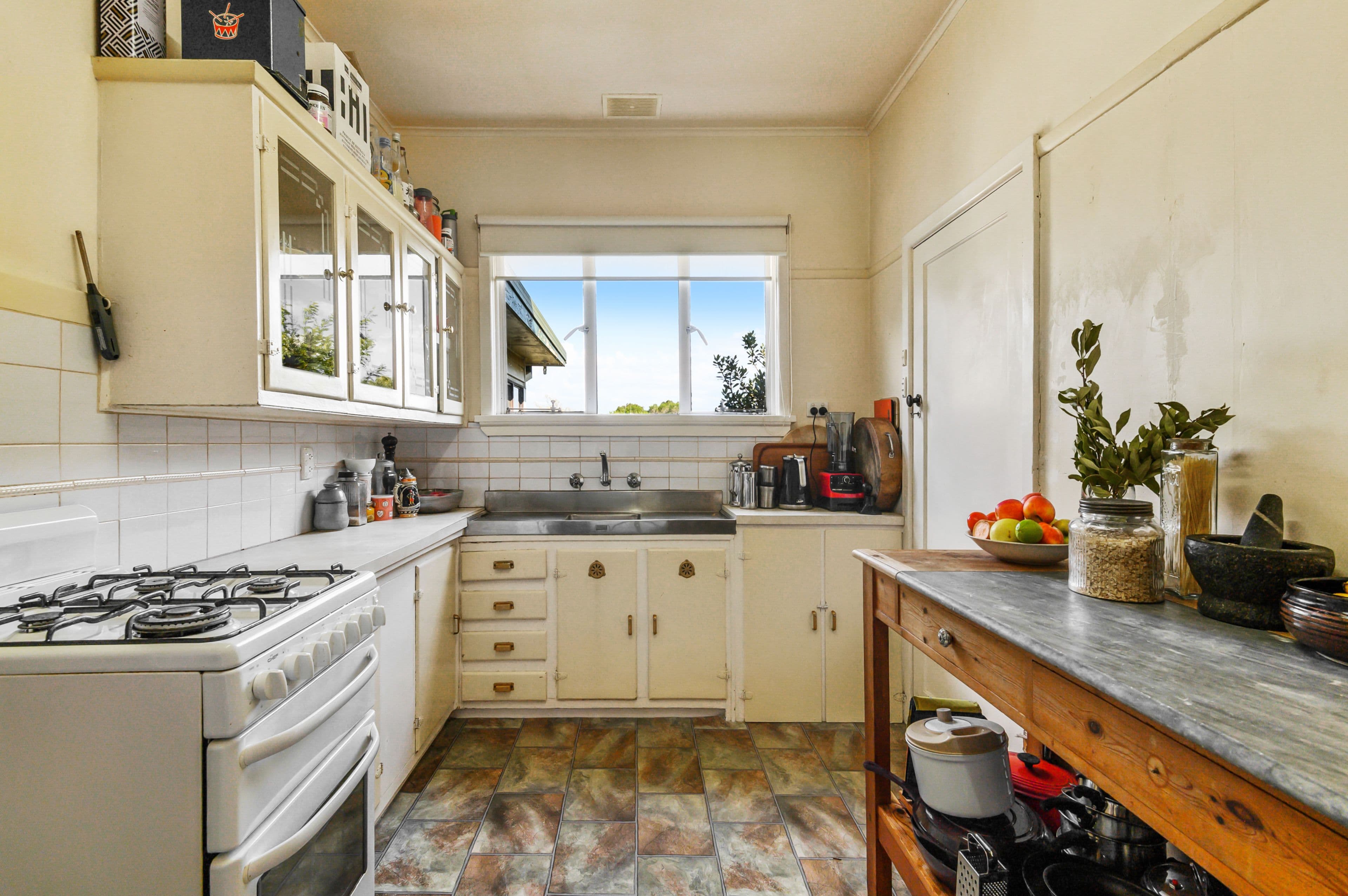 6 Mckeon Road, Mitcham VIC 3132, Mitcham - Thumbnail 3
