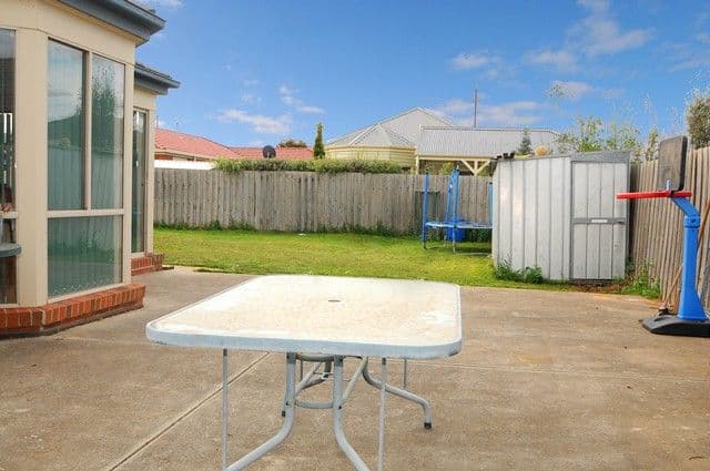 24 Brookville Avenue, WERRIBEE VIC 3030, Werribee - Thumbnail 7