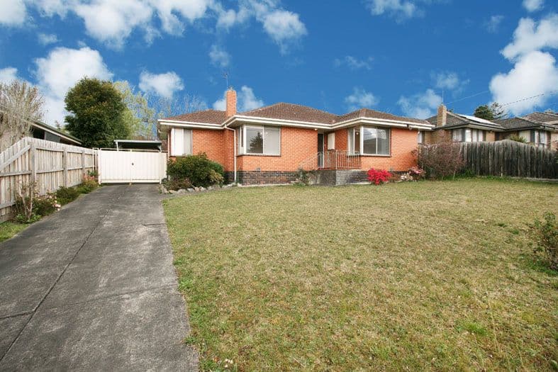 21 Baker Street, LILYDALE VIC 3140, Lilydale - Thumbnail 2