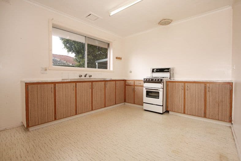 21 Baker Street, LILYDALE VIC 3140, Lilydale - Thumbnail 3
