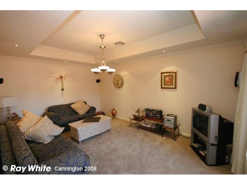 26 Highbury Crescent, BECKENHAM WA 6107, Beckenham - Thumbnail 7