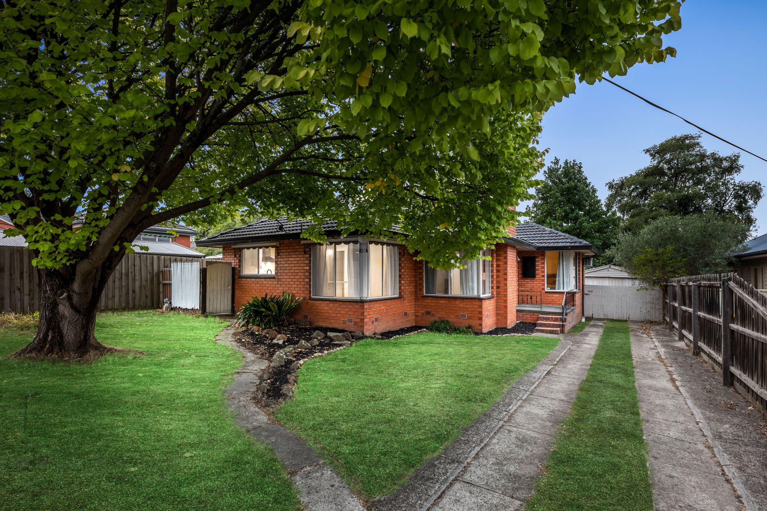 1 Lasiandra Avenue, Nunawading VIC 3131, Nunawading - Thumbnail 2