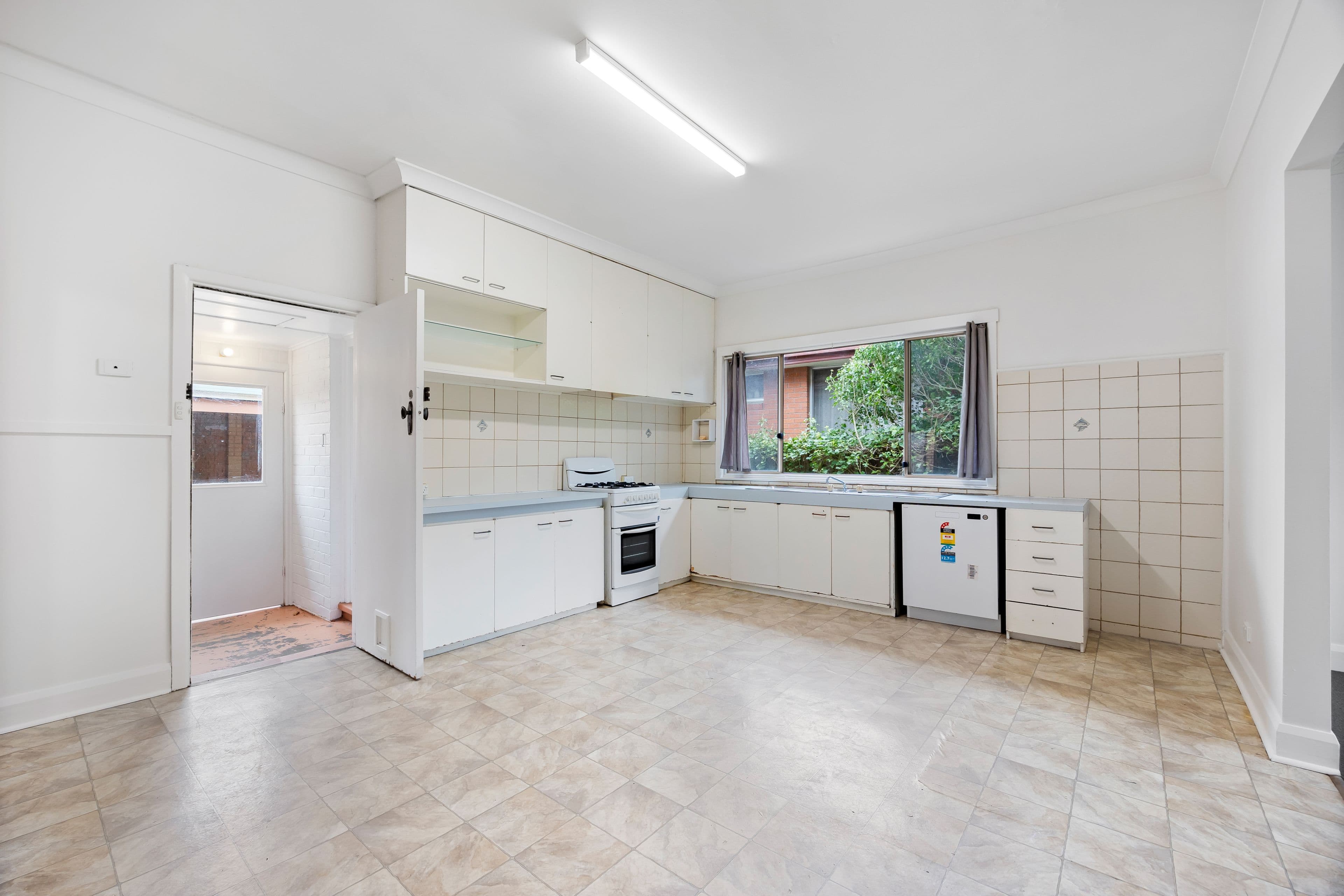 11 Winter Street, Redan VIC 3350, Redan - Thumbnail 3