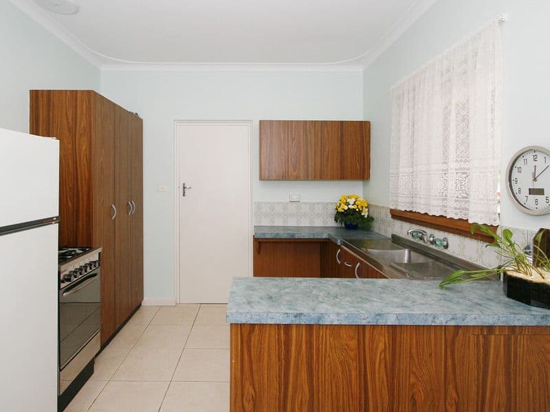 268  Spencer Road, THORNLIE WA 6108, Thornlie - Thumbnail 4