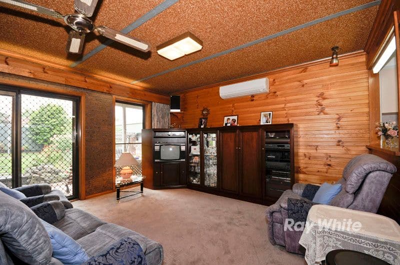 17 Mingana Road, WANTIRNA SOUTH VIC 3152, Wantirna South - Thumbnail 3