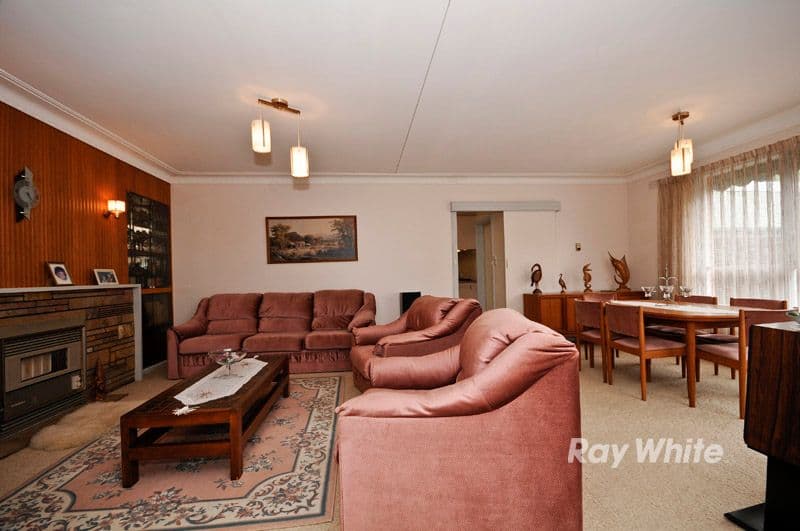 17 Mingana Road, WANTIRNA SOUTH VIC 3152, Wantirna South - Thumbnail 6