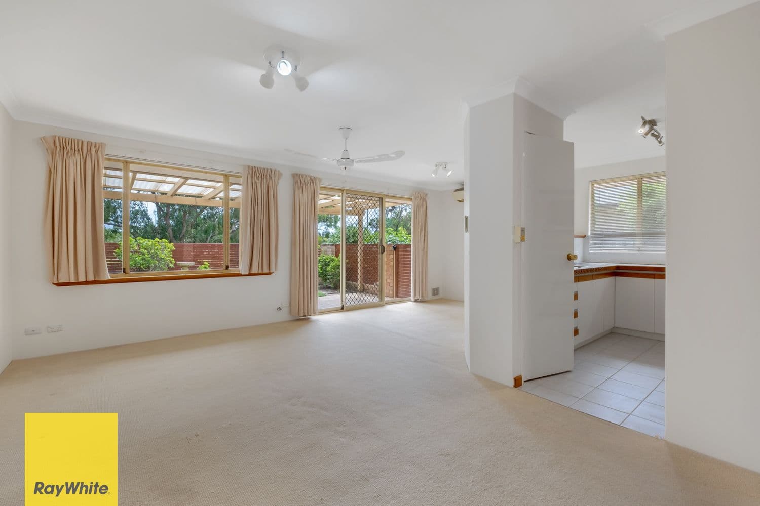 84 Corbett Street, Scarborough WA 6019, Scarborough - Thumbnail 4