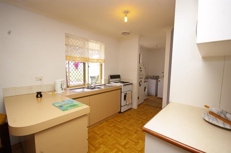 3 Snowberry Retreat, MIRRABOOKA WA 6061, Mirrabooka - Thumbnail 2