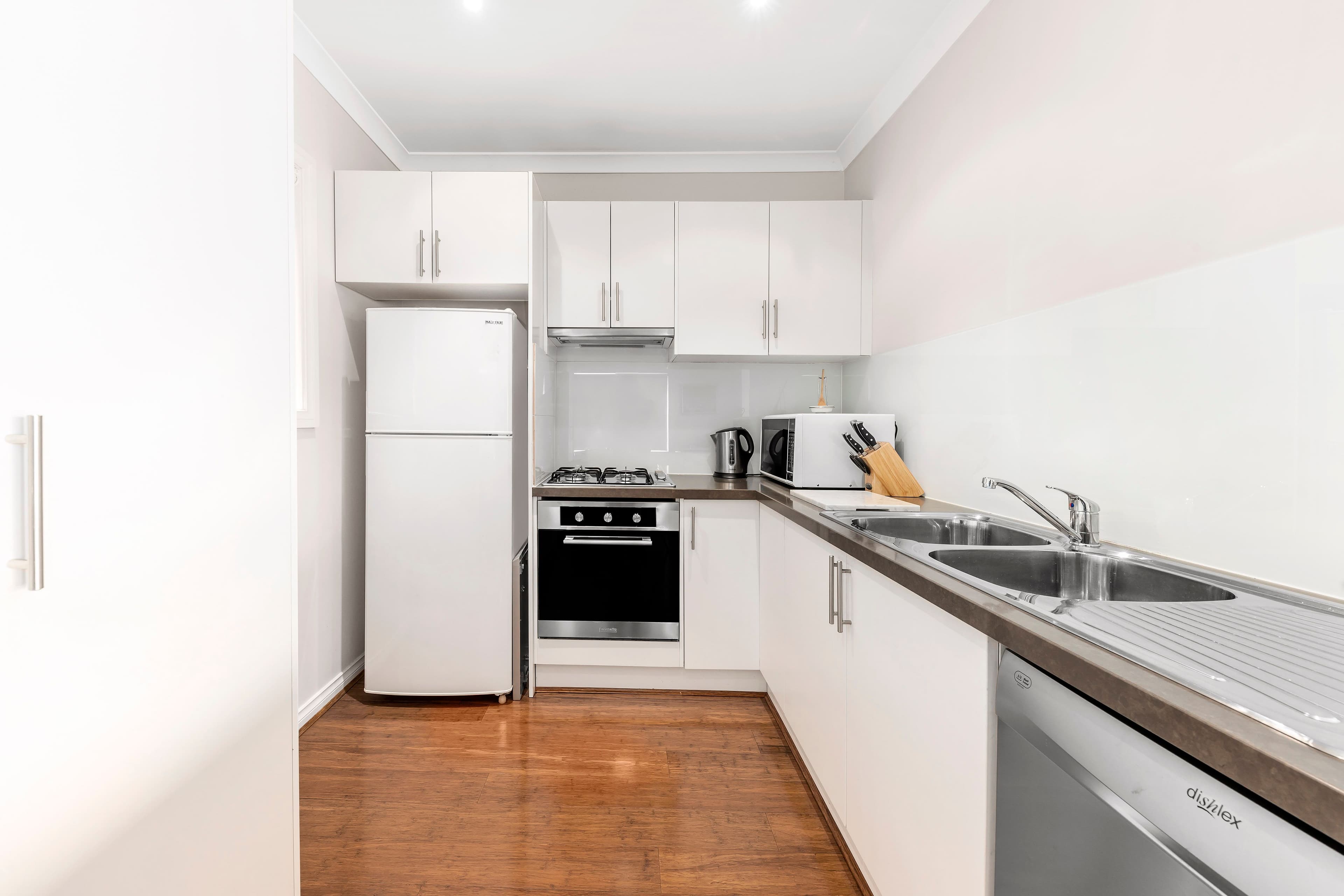 5 Narcissus Avenue, Boronia VIC 3155, Boronia - Thumbnail 2