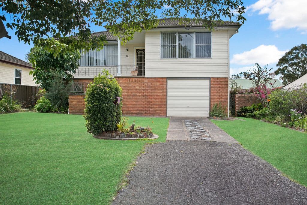 74 Robert Street, Tenambit NSW 2323, Tenambit - Image 1