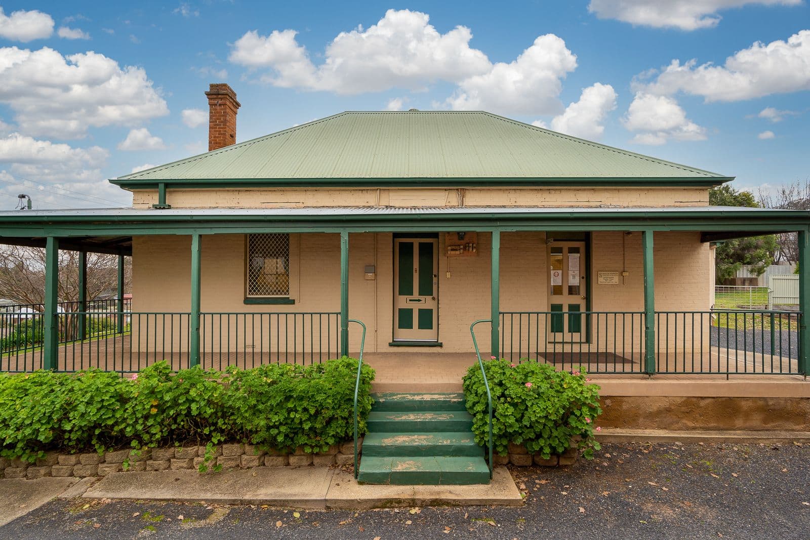 47 Macquarie Street, Cowra NSW 2794, Cowra - Image 1