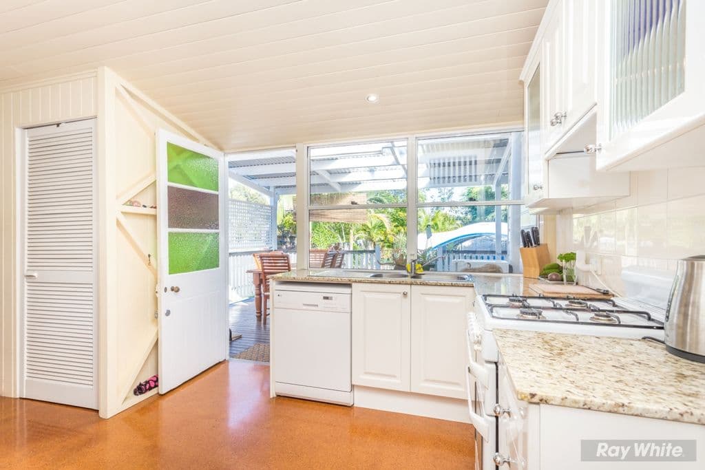 26 Swan Terrace, WINDSOR QLD 4030, Windsor - Thumbnail 4
