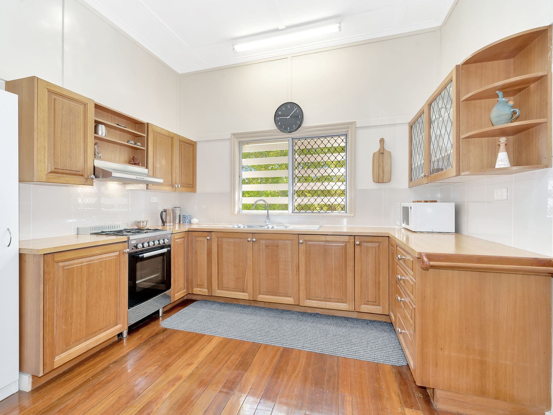 30 Richard Street, Esk QLD 4312, Esk - Thumbnail 3