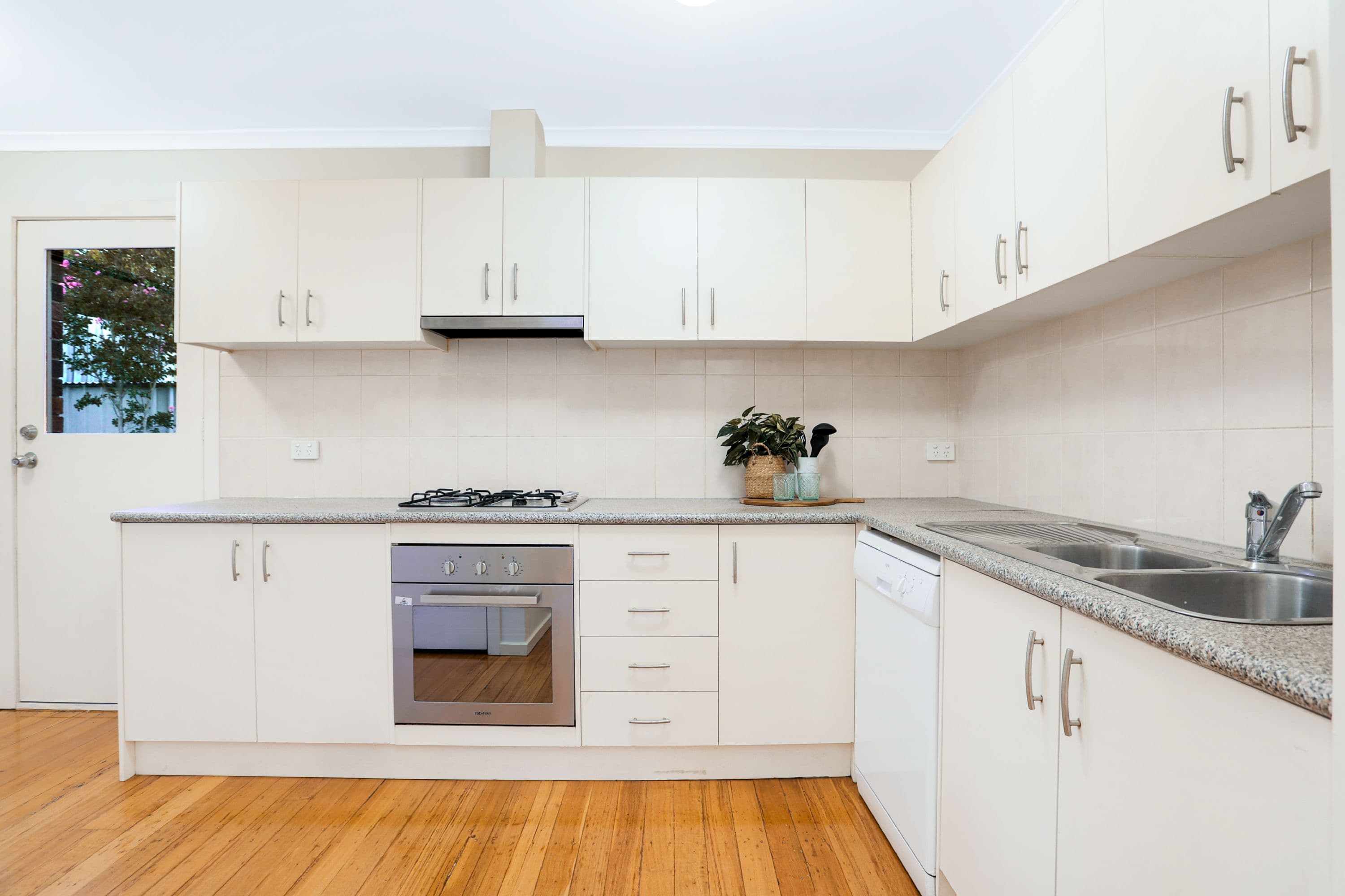 13 Cloverdale Court, Mulgrave VIC 3170, Mulgrave - Thumbnail 3