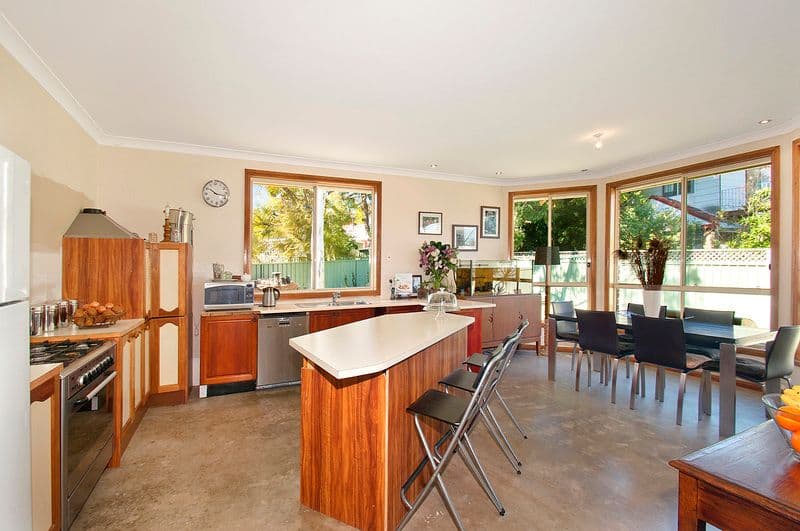 9 Kincumber Place, ENGADINE NSW 2233, Engadine - Thumbnail 6