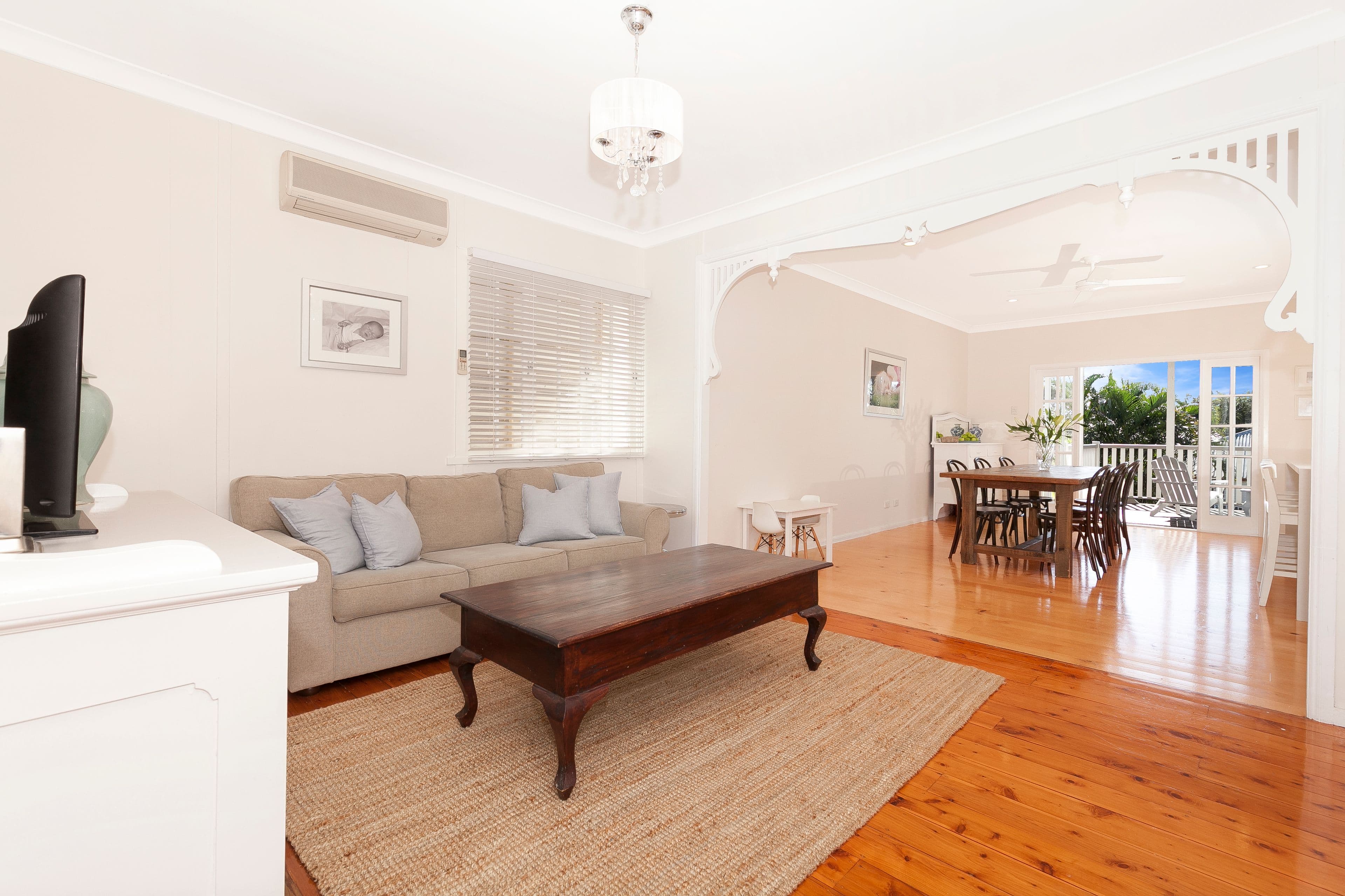 176 Strong Avenue, Graceville QLD 4075, Graceville - Thumbnail 2