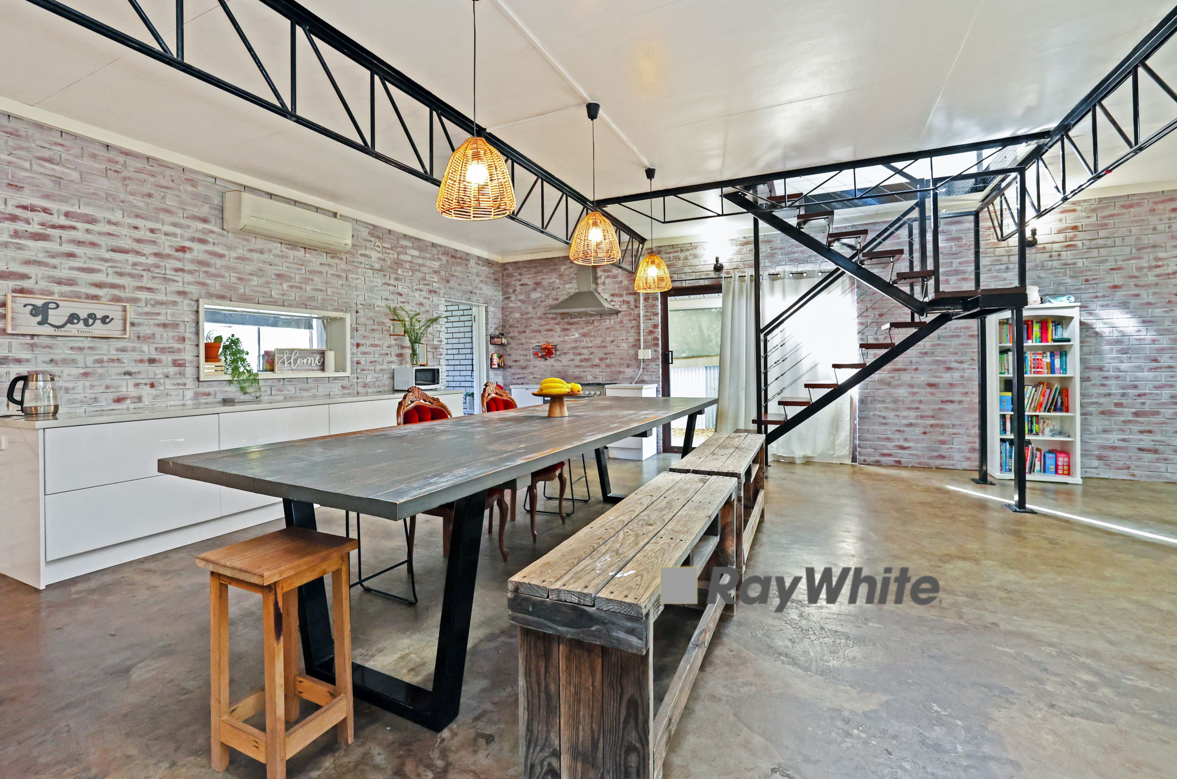221 Walnut Avenue, Mildura VIC 3500, Mildura - Image 1
