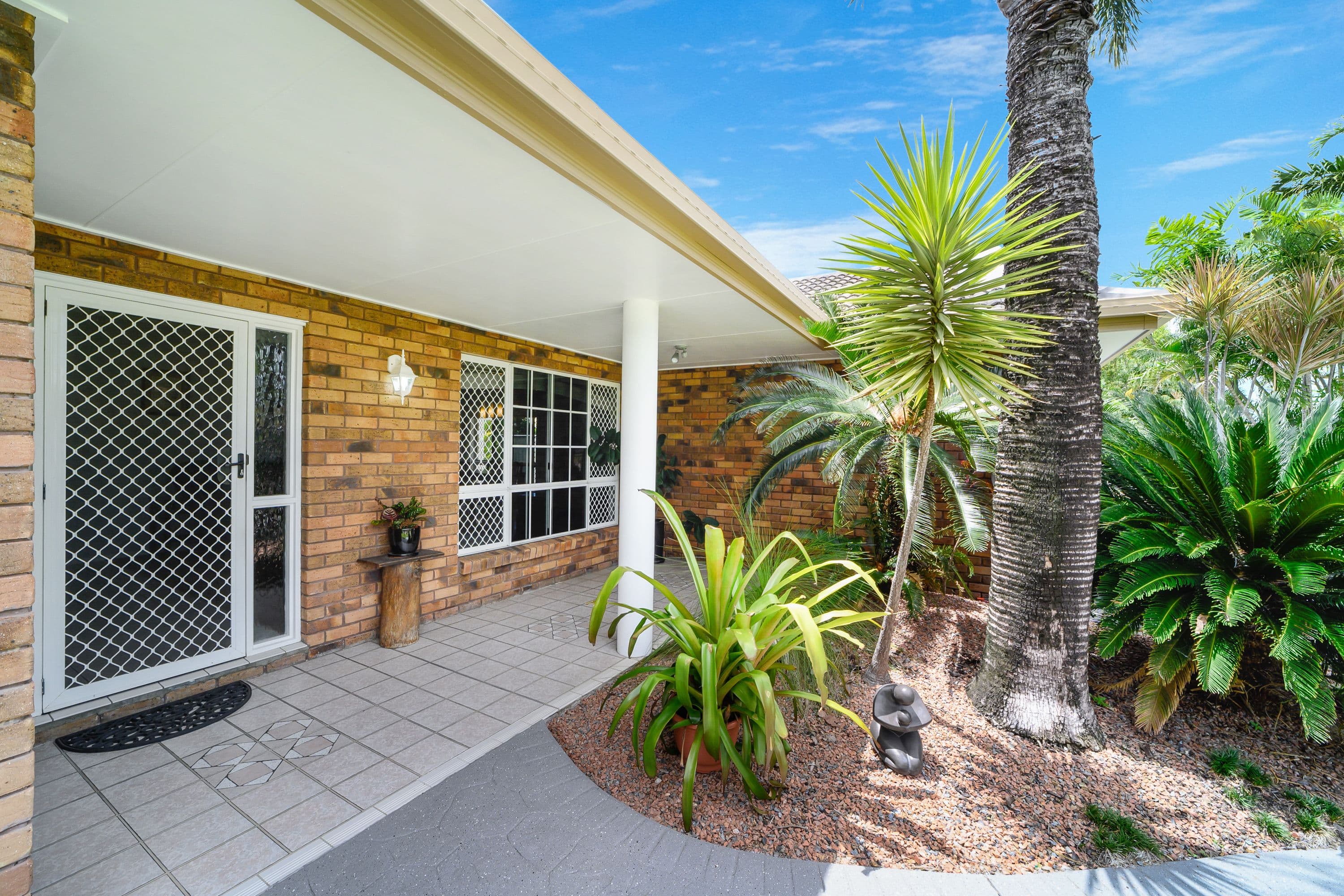 35 Whitsunday Drive, Kirwan QLD 4817, Kirwan - Thumbnail 2
