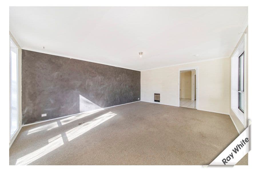 51 Beattie Crescent, Chisholm ACT 2905, Chisholm - Thumbnail 3