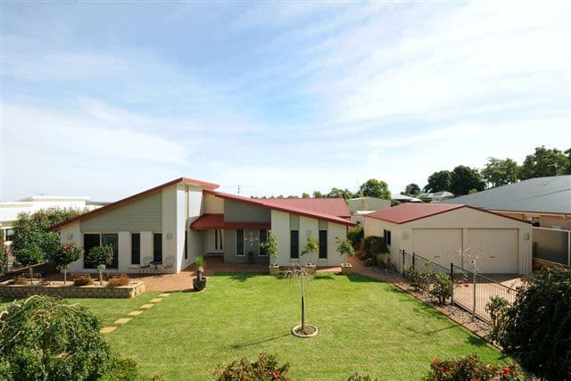 15 Mitchell Road, HIGHFIELDS QLD 4352, Highfields - Image 1