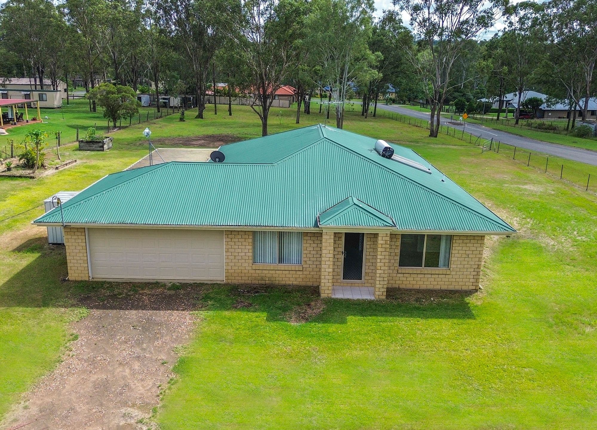 39-41 Elm Road, Walloon QLD 4306, Walloon - Image 1