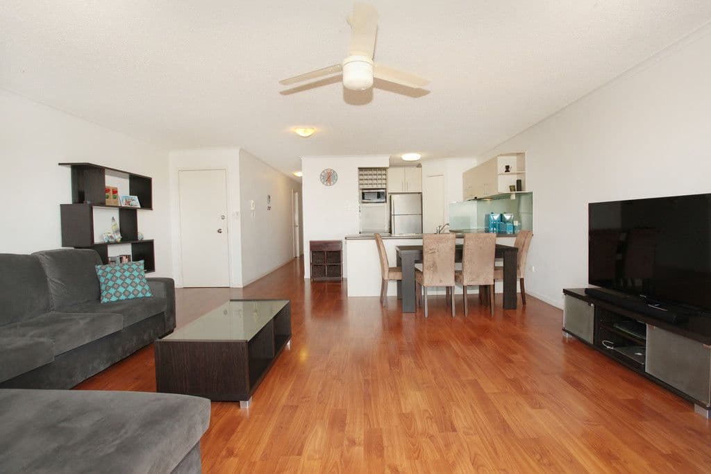 32 Camfield Street, Alexandra Headland QLD 4572, Alexandra Headland - Thumbnail 3