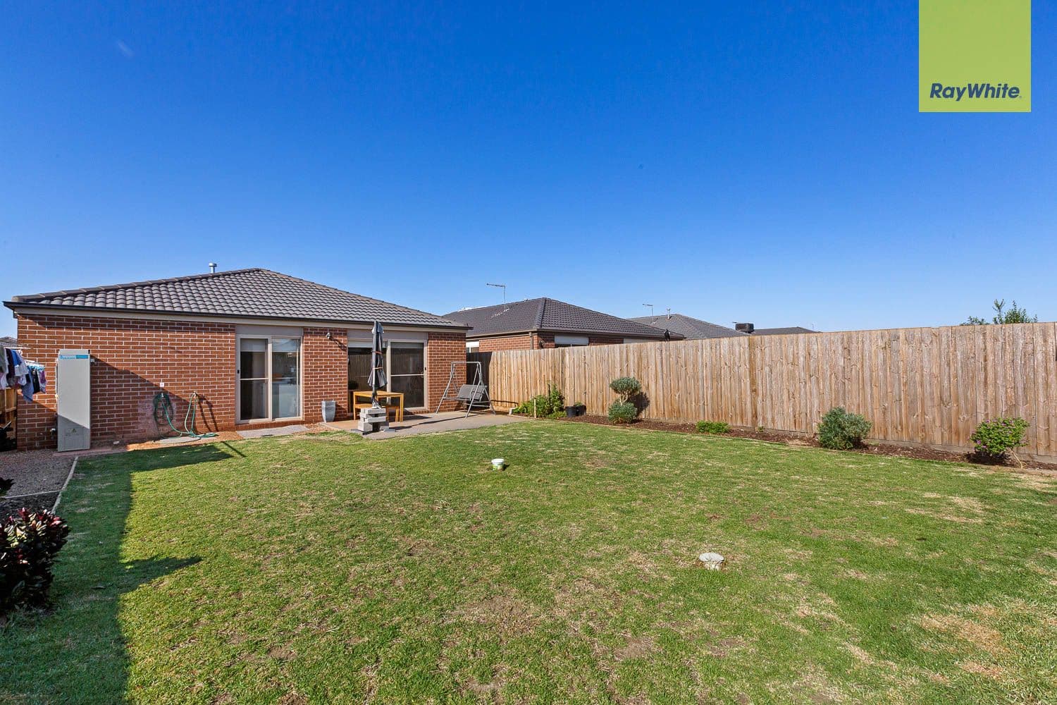 48 Toolern Waters Drive, Melton South VIC 3338, Melton South - Thumbnail 8
