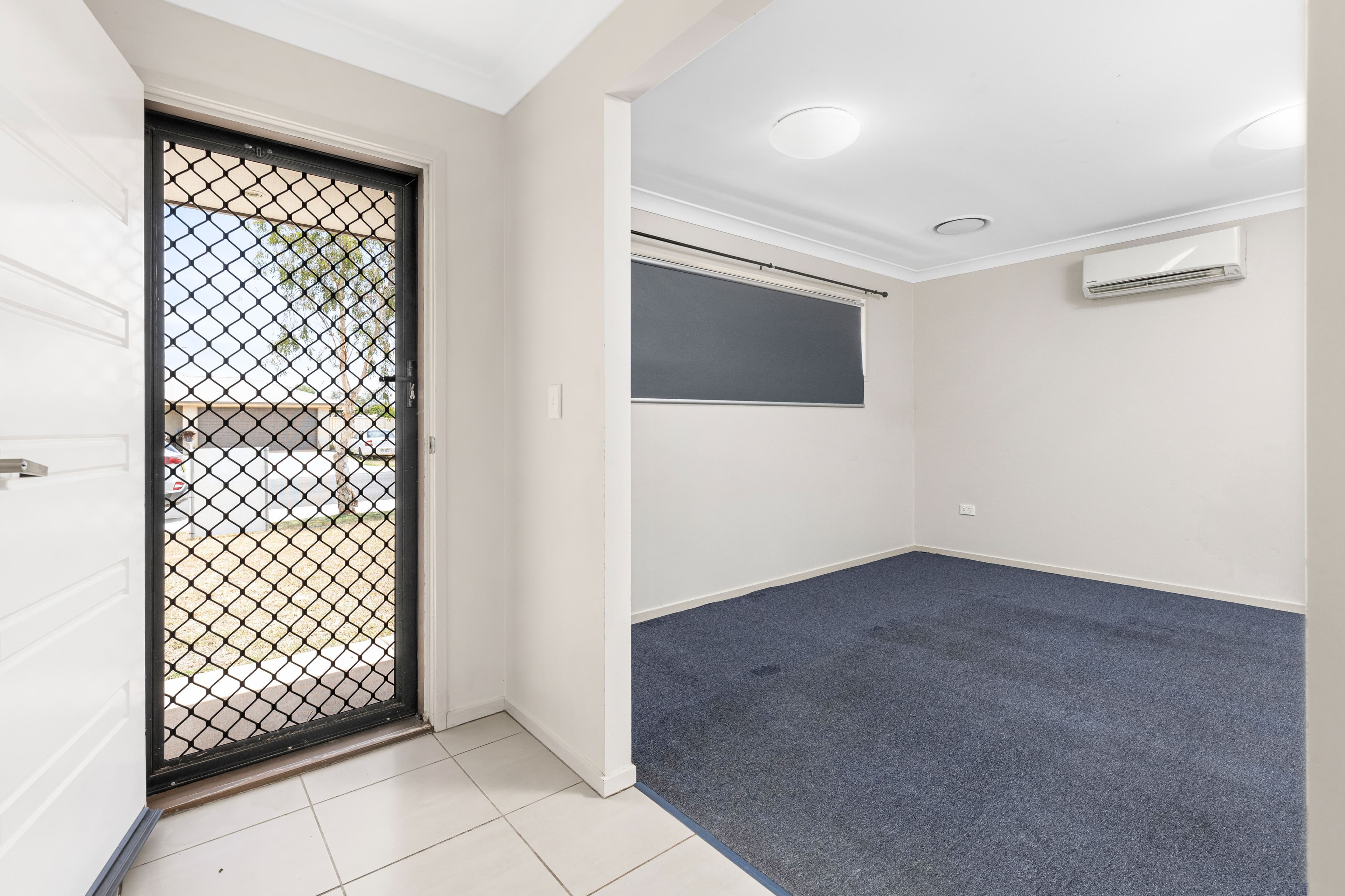 46 Mayfair Drive, Emerald QLD 4720, Emerald - Thumbnail 4