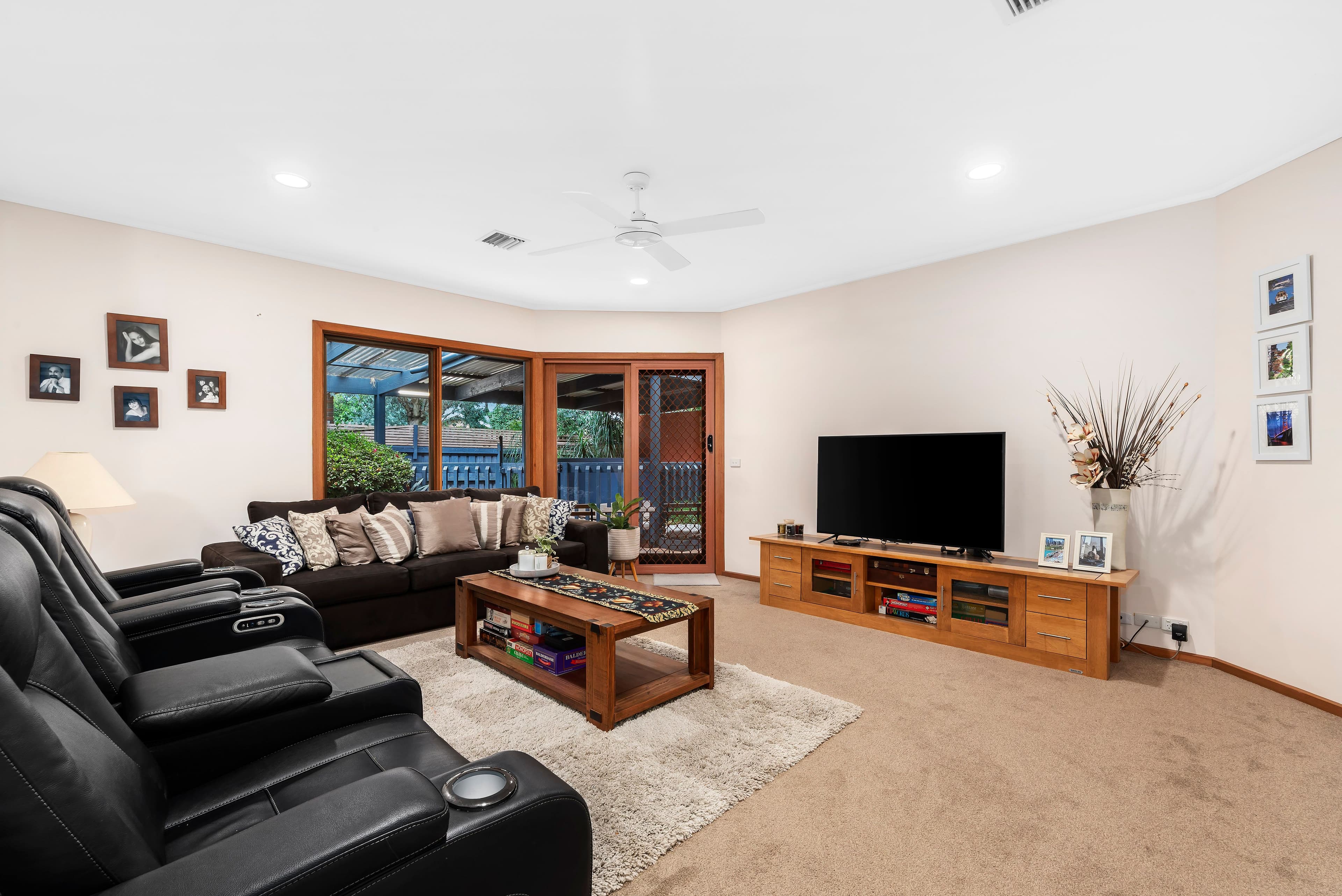 8 Law Court, Rowville VIC 3178, Rowville - Thumbnail 3