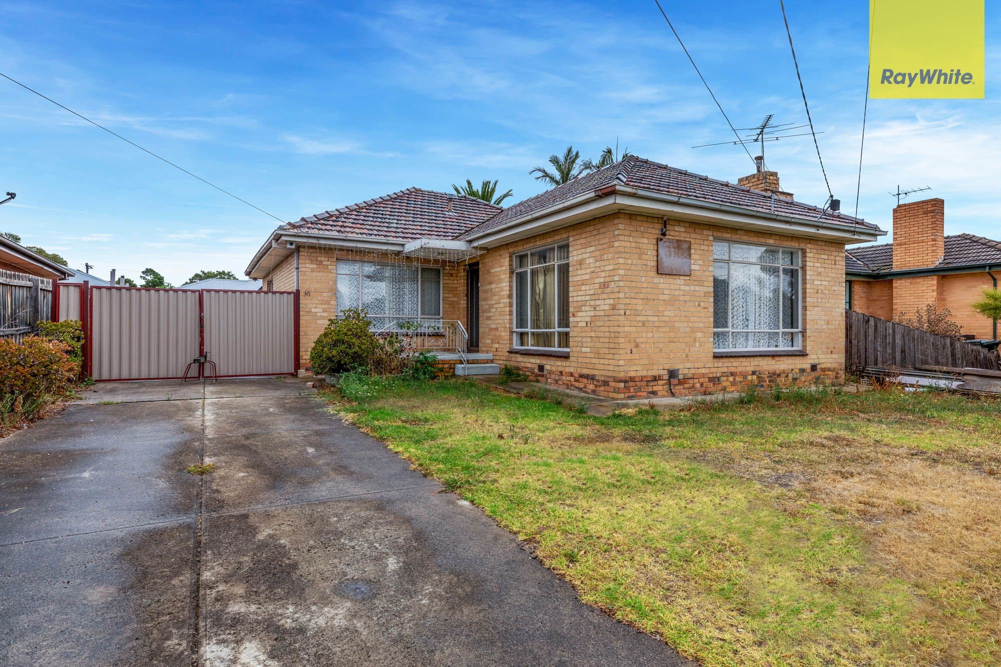 65 Avondale Avenue, St Albans VIC 3021, St Albans - Image 1