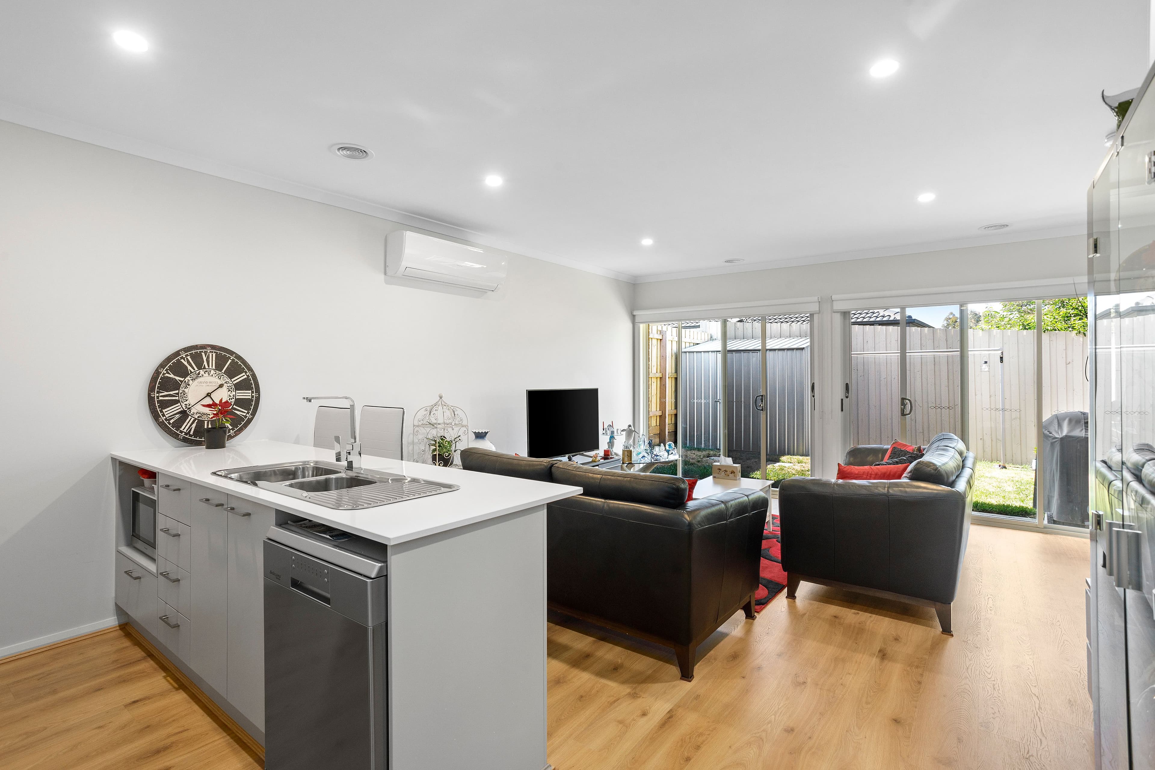 6-16 Anderson Road, Sunbury VIC 3429, Sunbury - Thumbnail 3