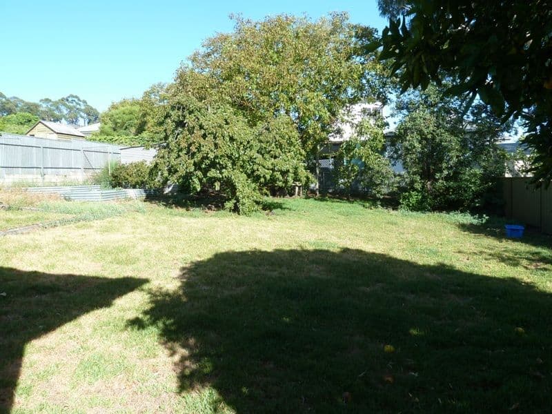 12 Bond Street, MOUNT GAMBIER SA 5290, Mount Gambier - Thumbnail 3