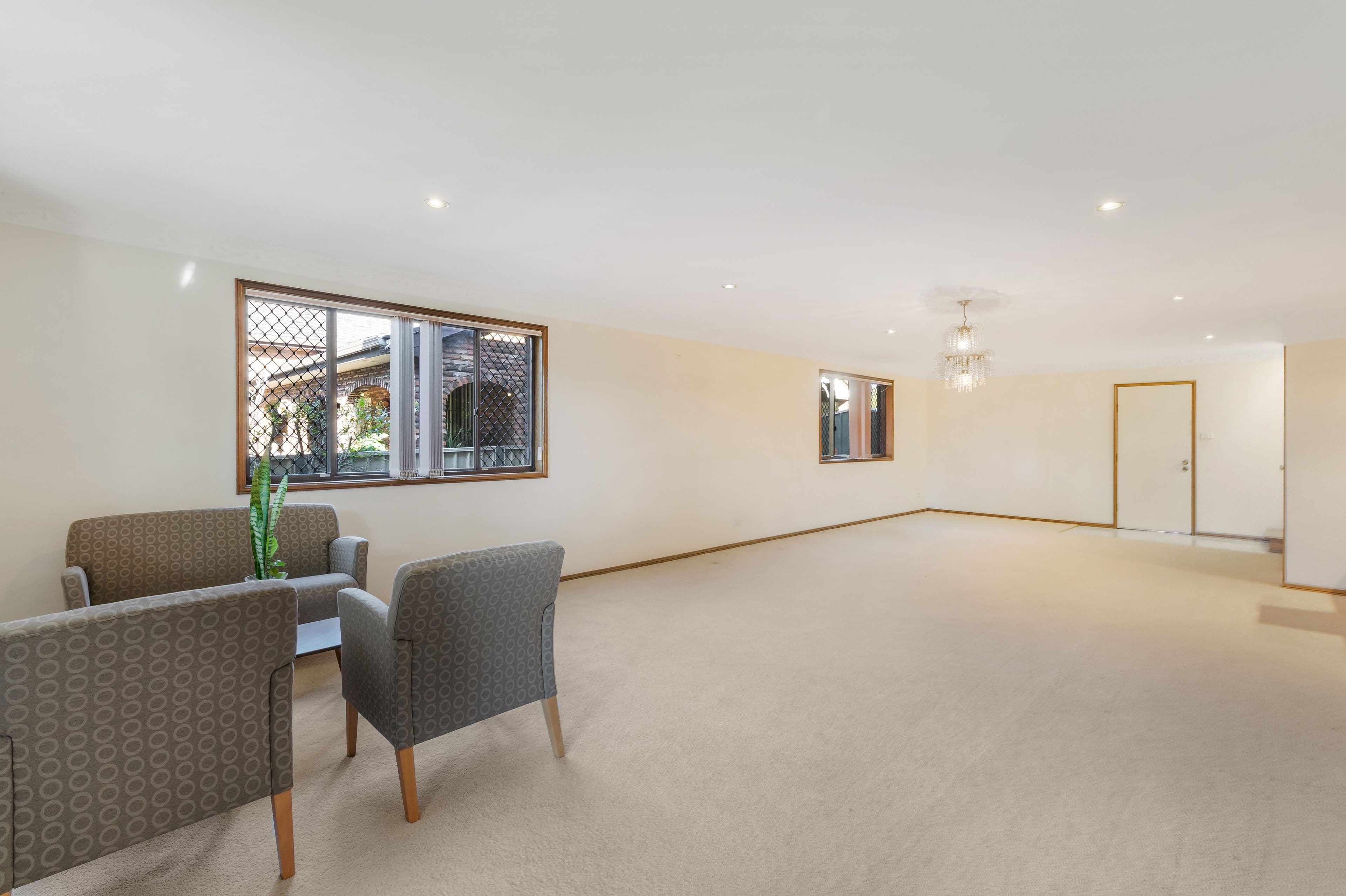 2 Apache Road, Bossley Park NSW 2176, Bossley Park - Thumbnail 4
