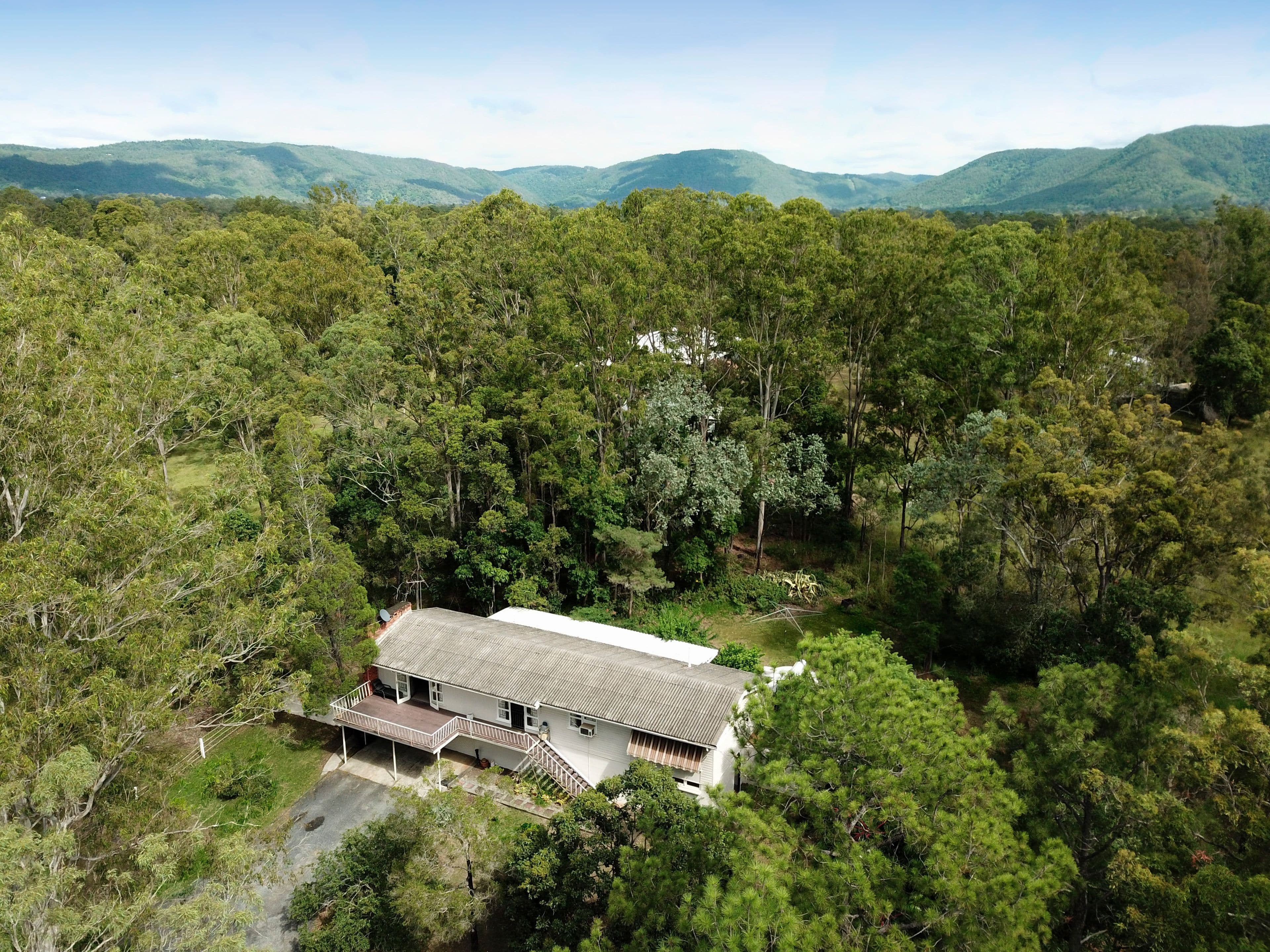 1 Sunset Grove, Samford Valley QLD 4520, Samford Valley - Image 1