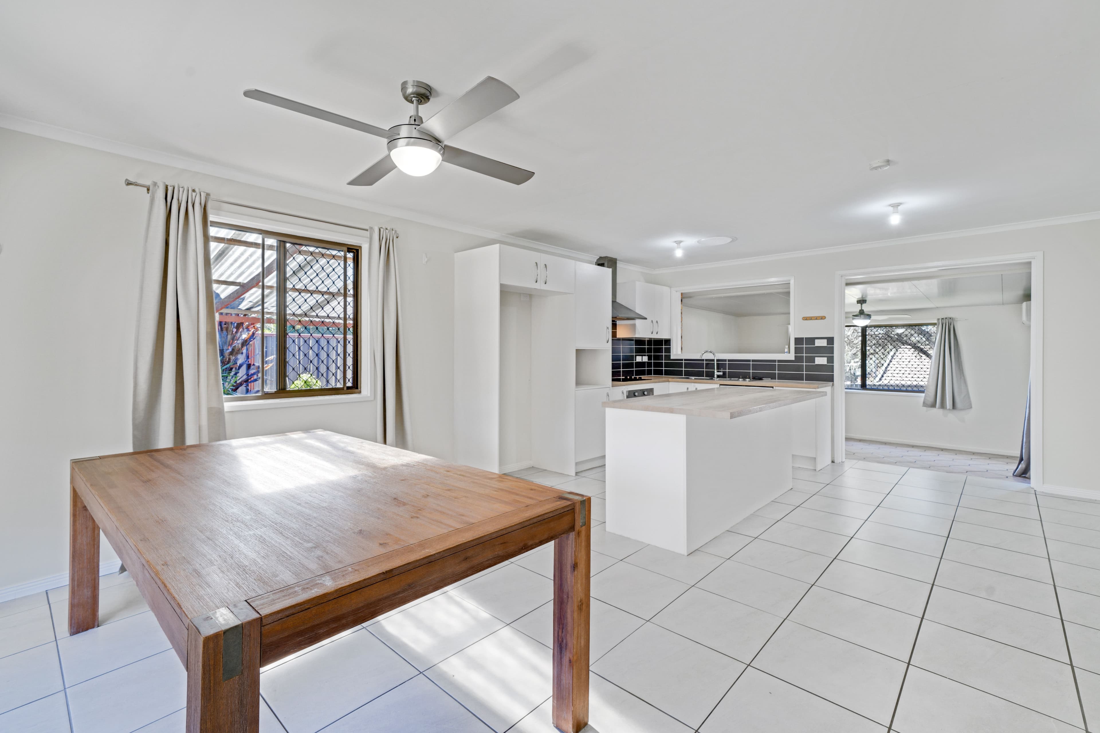6 Molyu Court, Mount Warren Park QLD 4207, Mount Warren Park - Thumbnail 5