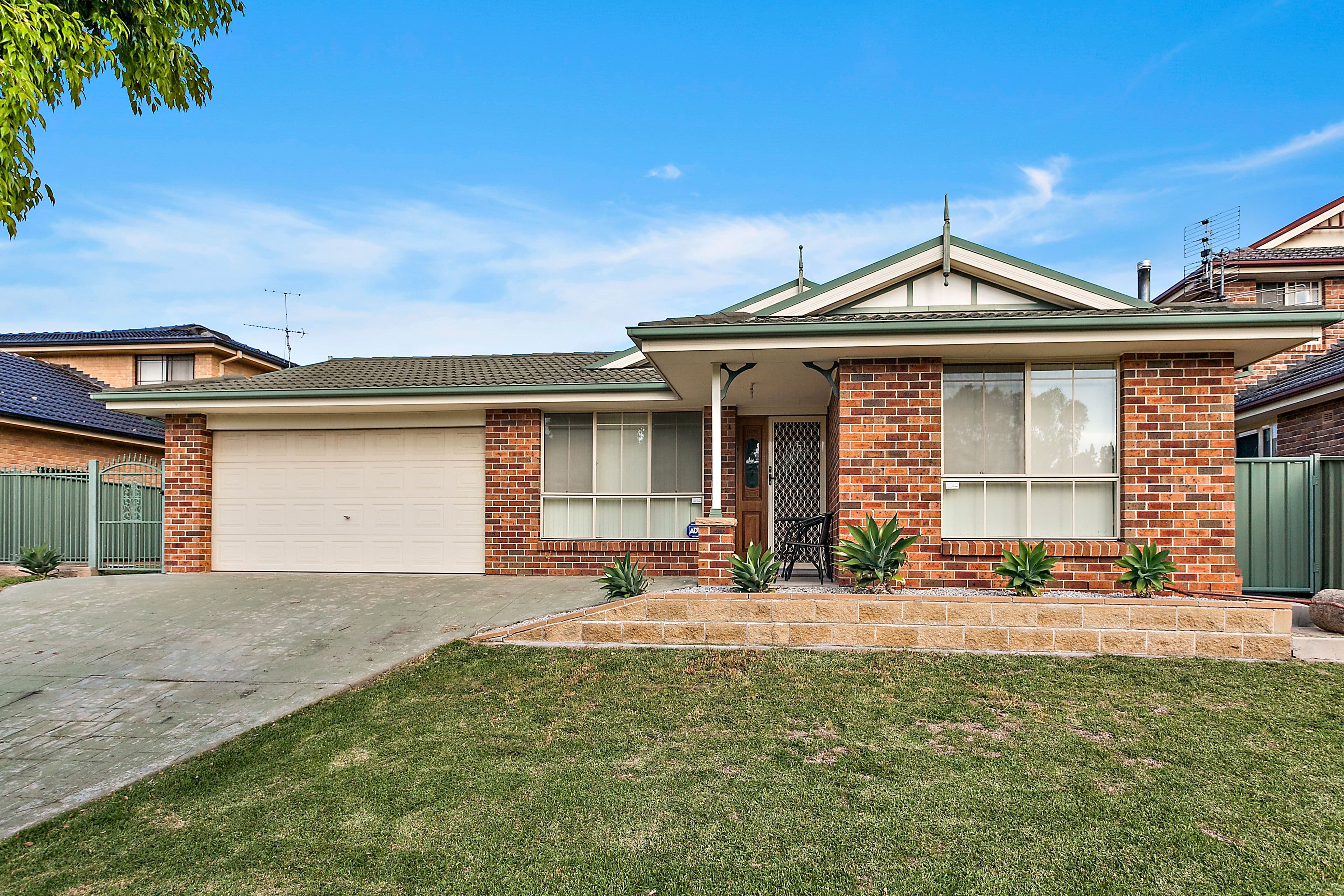 3 Napier Place, Albion Park - Image 1