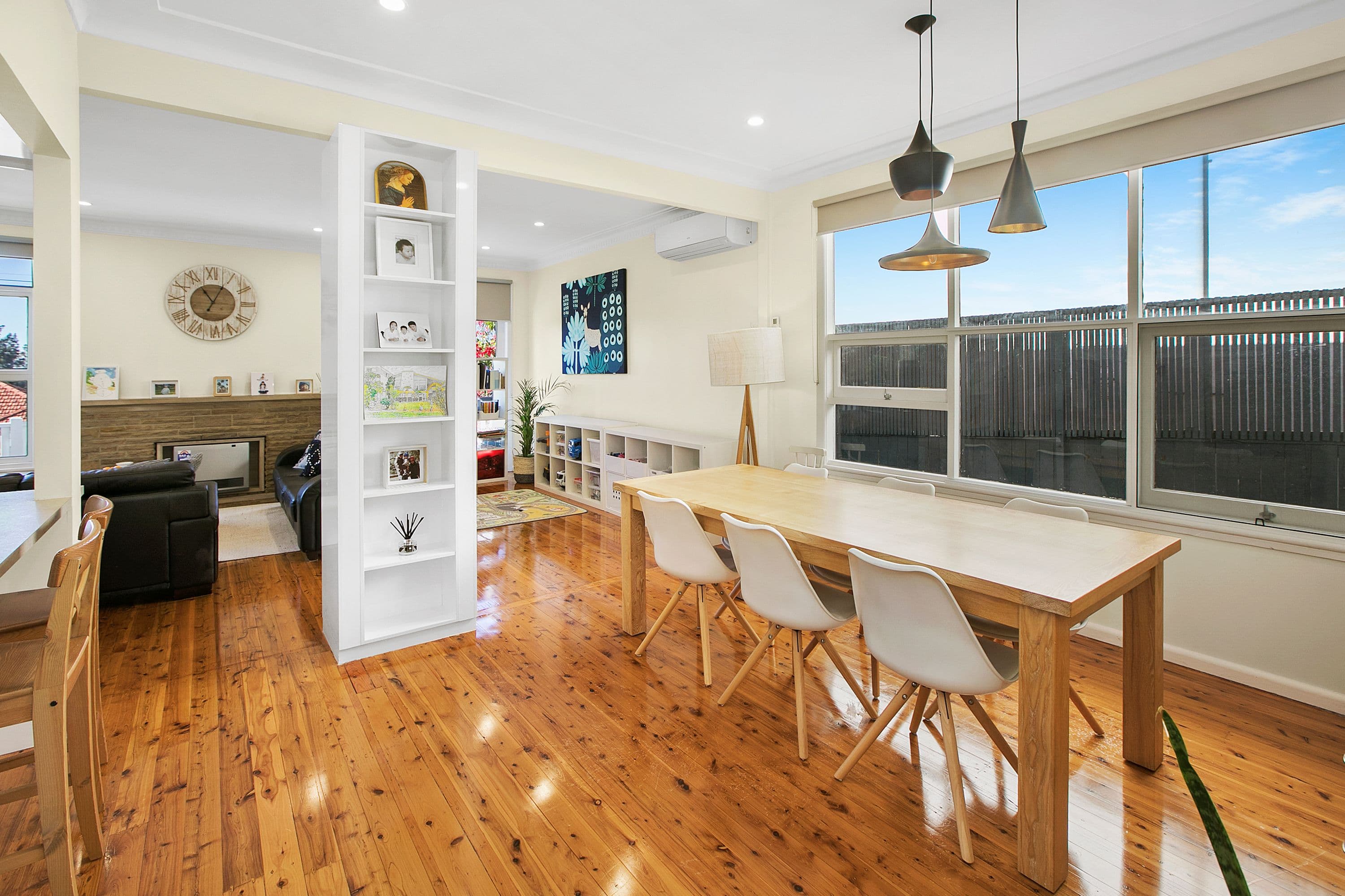 8 Pineview Avenue, Manly Vale - Thumbnail 3
