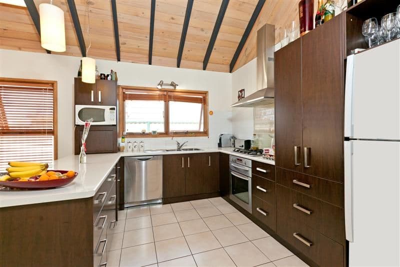 5 Scott Street, REDLAND BAY QLD 4165, Redland Bay - Thumbnail 3