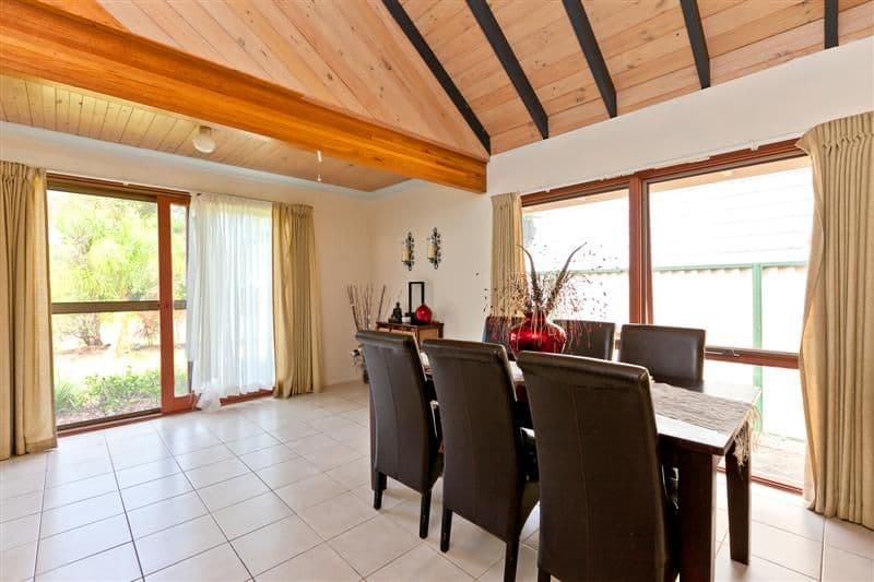 5 Scott Street, REDLAND BAY QLD 4165, Redland Bay - Thumbnail 4