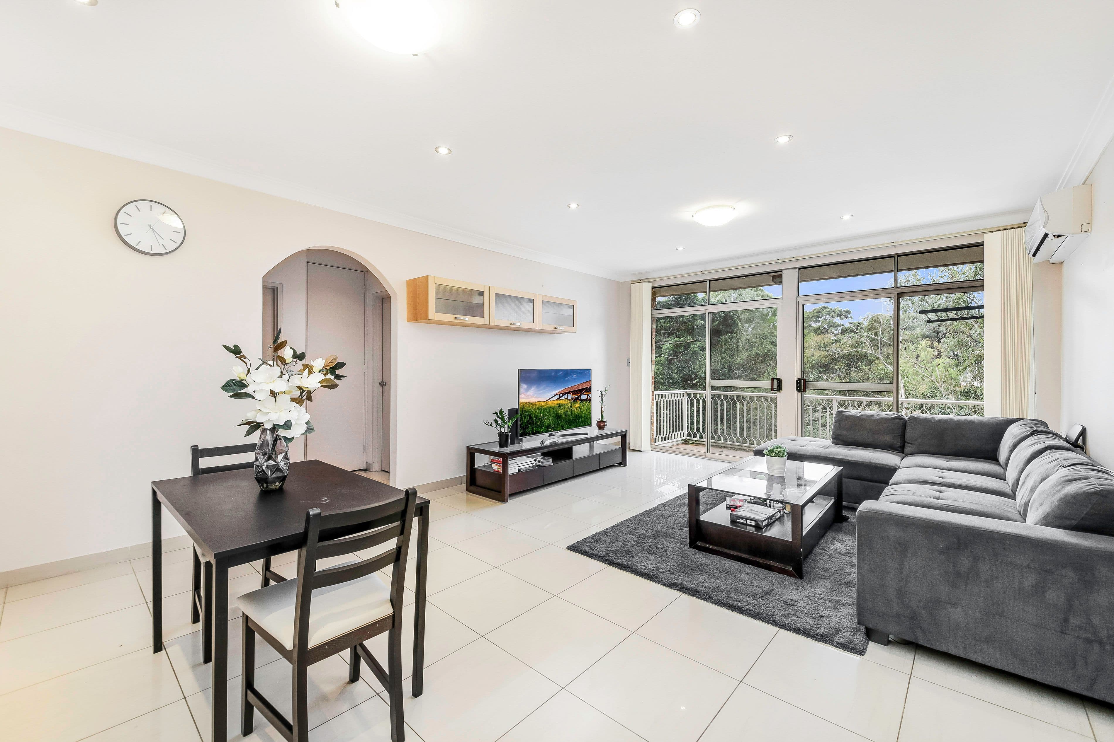 101 Meredith Street, Bankstown - Thumbnail 2