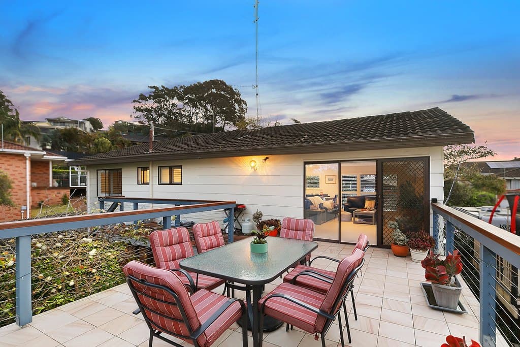7 Norah Head Close, Bateau Bay - Image 1