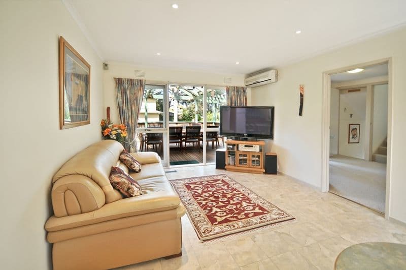 49 Headingley Road, MOUNT WAVERLEY VIC 3149, Mount Waverley - Thumbnail 3