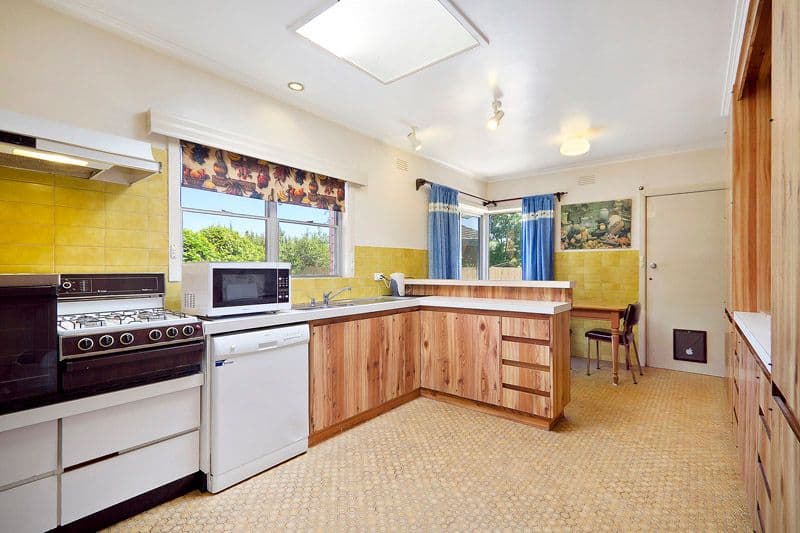 17 Axelton Street, CHELTENHAM VIC 3192, Cheltenham - Thumbnail 4