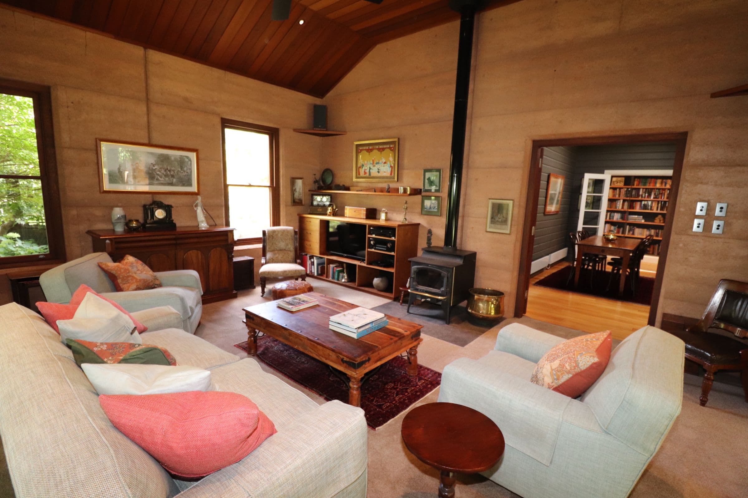 108 West Avenue, Glen Innes NSW 2370, Glen Innes - Thumbnail 2