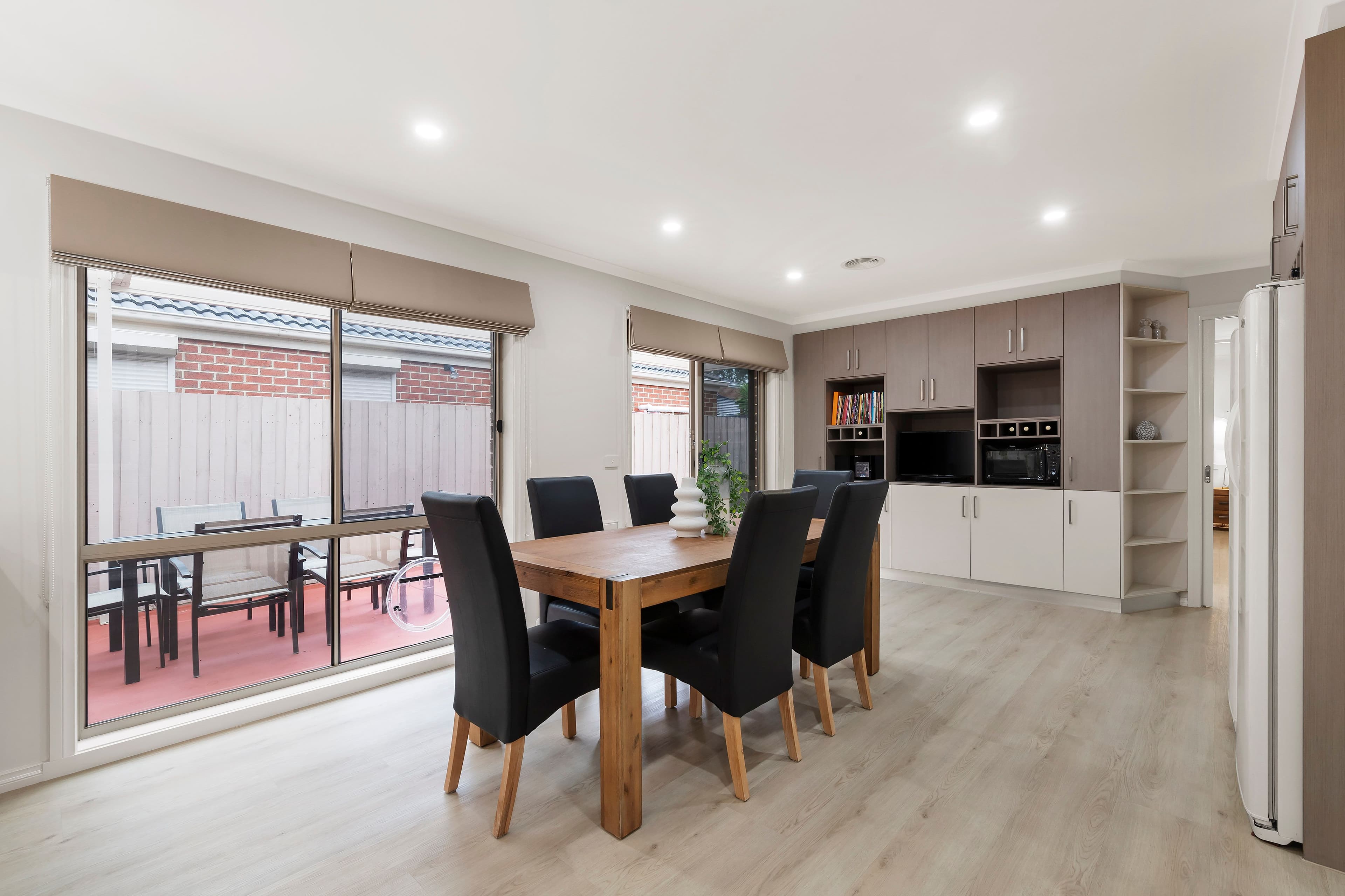 24 Neddletail Crescent, South Morang VIC 3752, South Morang - Thumbnail 5