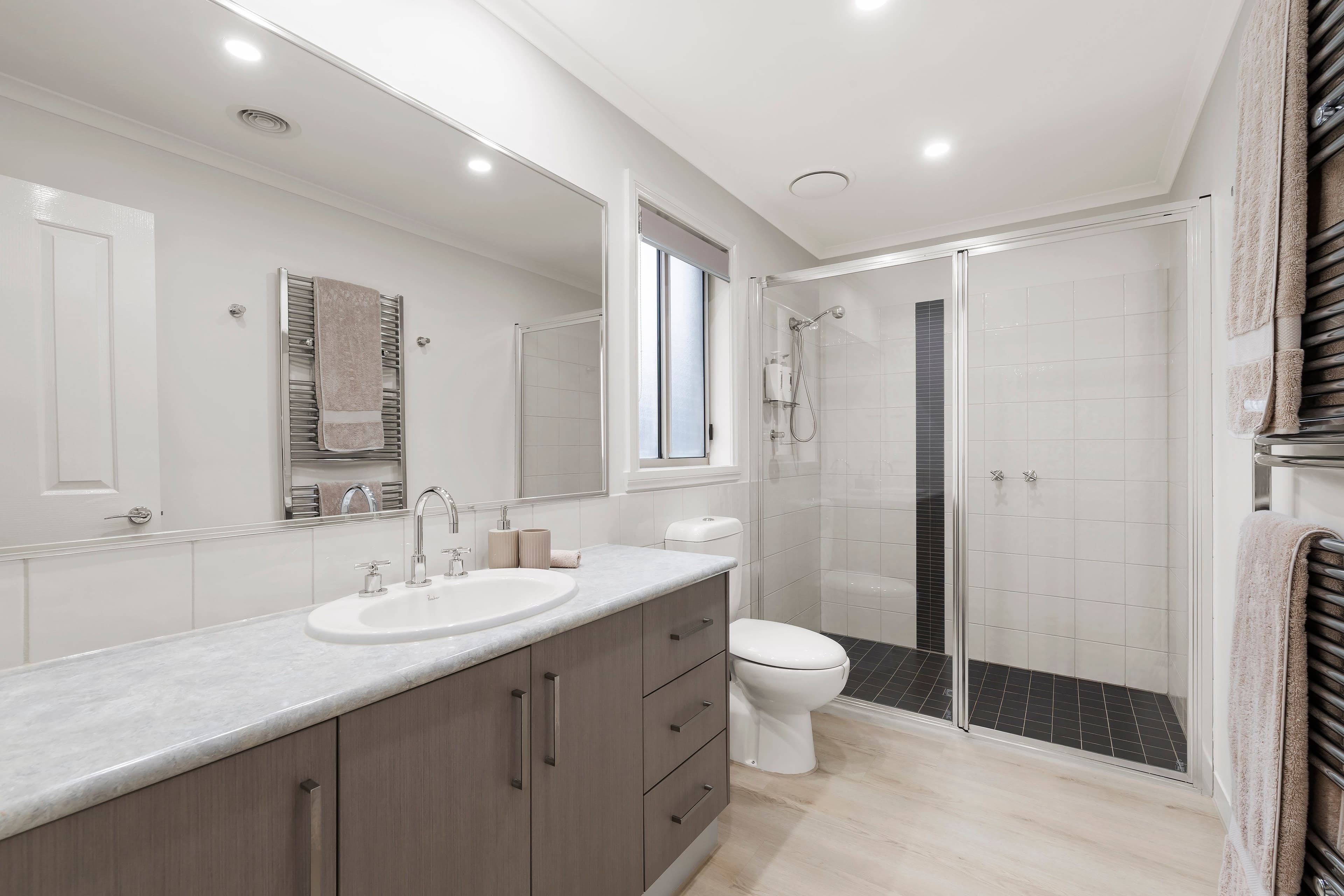 24 Neddletail Crescent, South Morang VIC 3752, South Morang - Thumbnail 6
